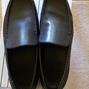 Tommy Hilfiger driving loafers